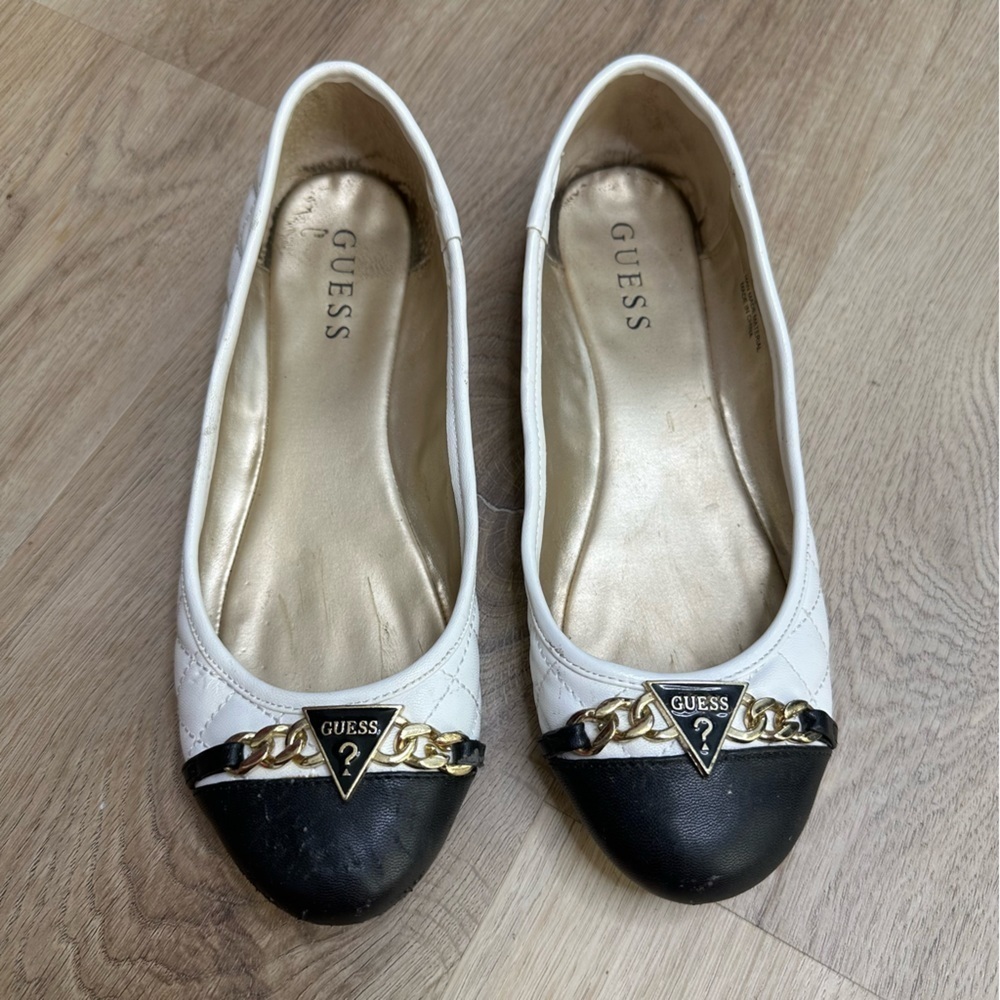 Guess GFGenna White Quilted Leather Baller Flats size 8